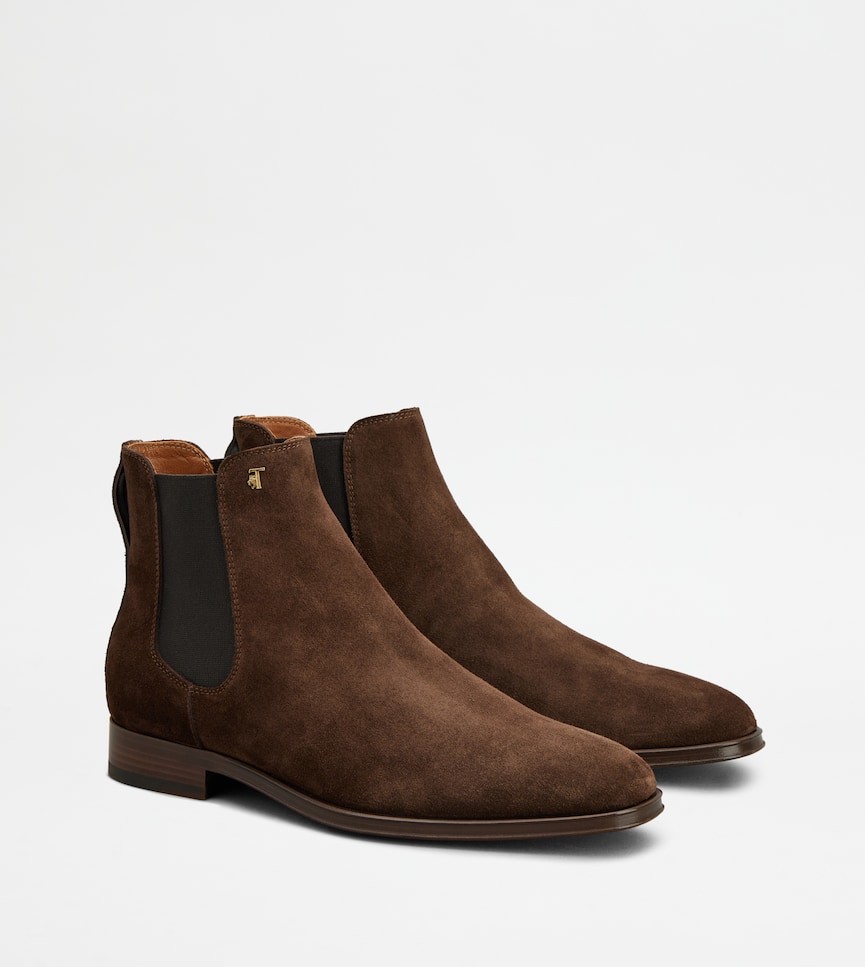 Ankle Boots in Suede - Three-quarter view