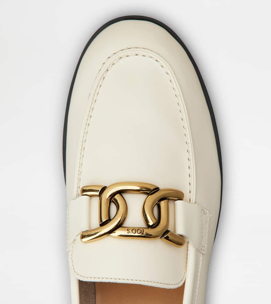 Kate Loafers in Leather - Detailing