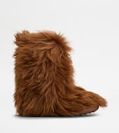 Tod's W. G. Ankle Boots in Sheepskin-BROWN