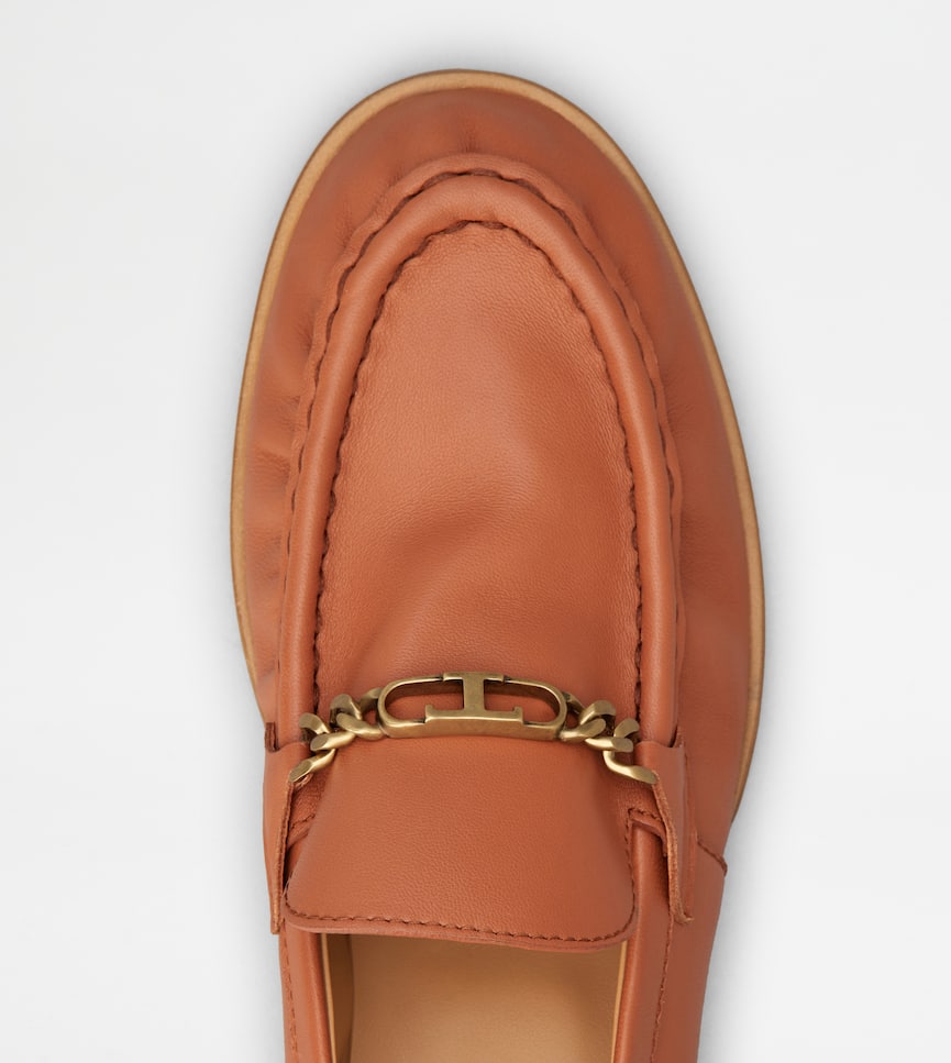 Loafers in Leather - Detailing