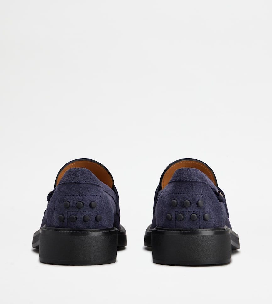 Loafers in Suede - Rear view