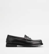 Loafers in Leather-BLACK