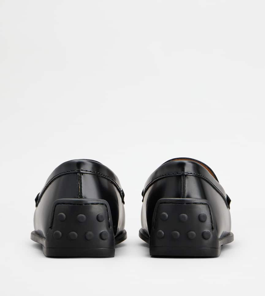 City Gommino Driving Shoes in Leather - Rear view