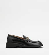 Loafers in Leather-BLACK