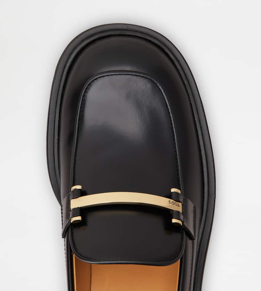 Loafers in Leather - Detailing