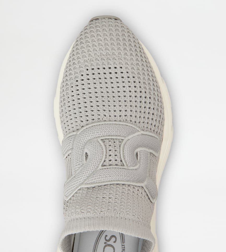 Kate Slip-on Sneakers in Fabric - Detailing