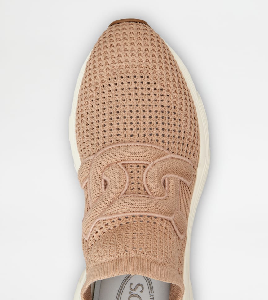 Kate Slip-on Sneakers in Fabric - Detailing