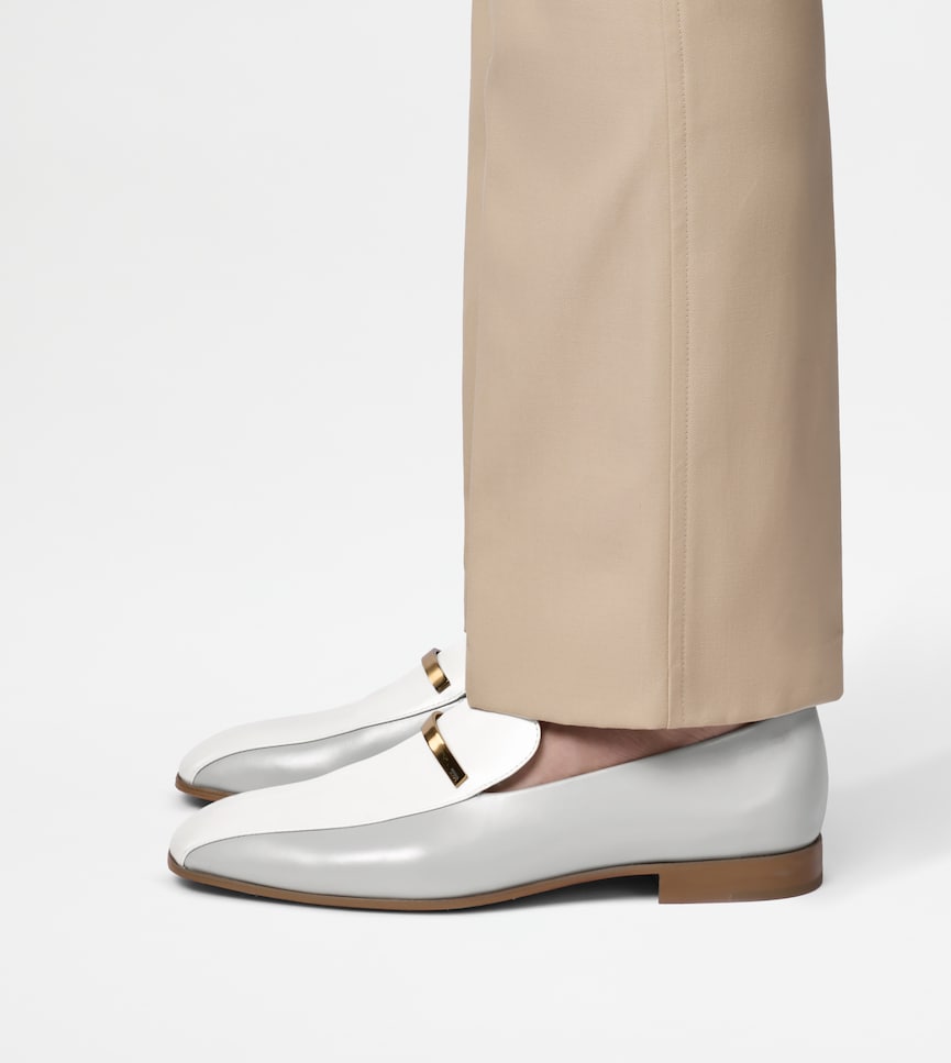 Loafers in Leather - On body