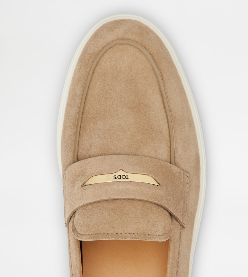 Loafers in Suede - Detailing