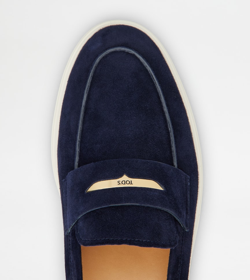 Loafers in Suede - Detailing