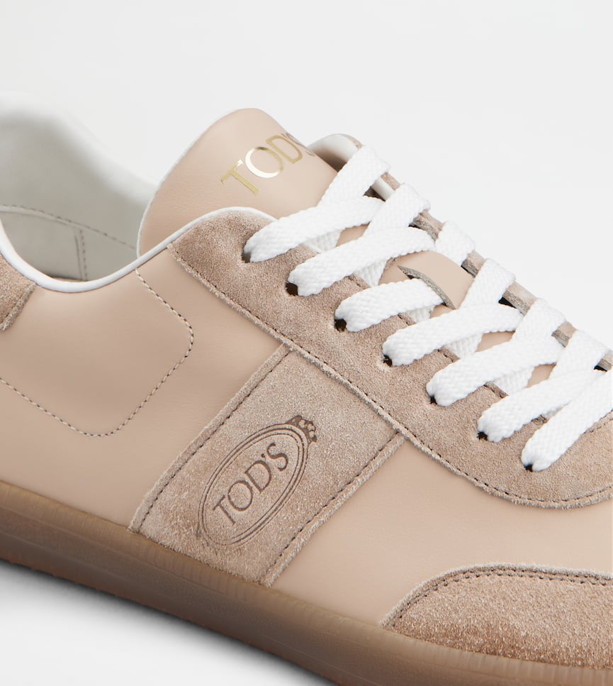 Tod's Tabs Sneakers in Leather - Alternativa dettaglio