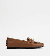 City Gommino Driving Shoes in Leather-BROWN