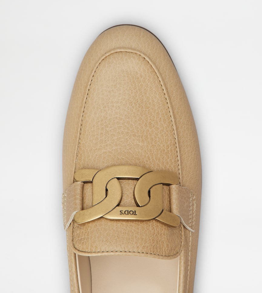 Kate Loafers in Leather - Detailing