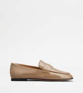 Loafers in Patent Leather-BEIGE