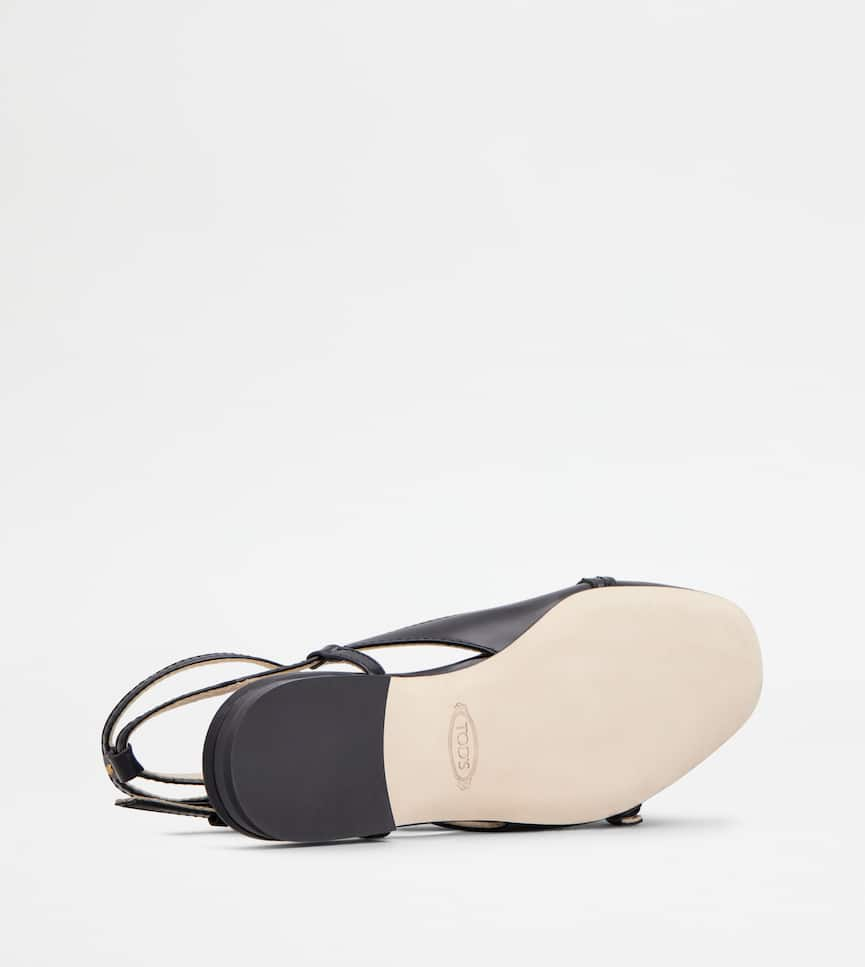 Ballerine Slingback en Cuir - Vue de dessous